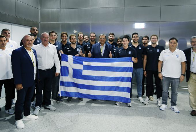 Ισίδωρος Κούβελος στην Εθνική Ομάδα πόλο: «Είναι τεράστια η επιτυχία, η ΕΟΕ θα είναι πάντα στο πλευρό σας»